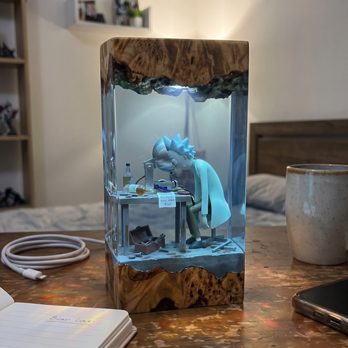The Lonely Genius – Resin Lamp